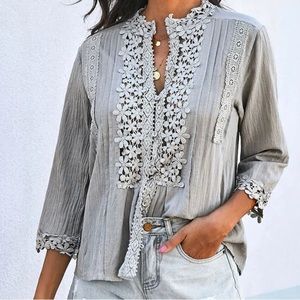 XL New Boutique Gray Lace 3/4 sleeve blouse